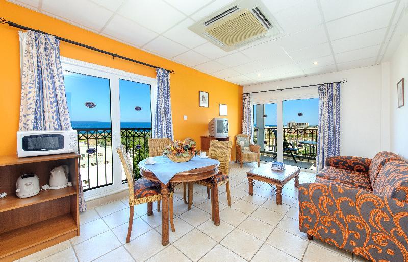 Paramount Hotel Apartments Protaras Zewnętrze zdjęcie